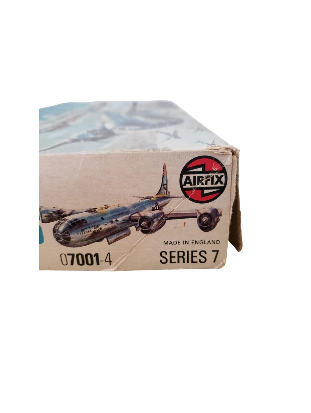 Vintage Airfix B-29 Superfortress 07001-4 Series 7 Model Kit Sealed Parts 1975